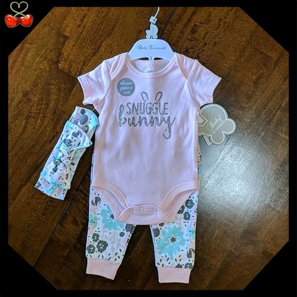 Baby Essentials Other - 🍒NWT headband onsie pants 3 pcs snuggle 🐇 outfit